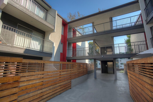 Photo - Los Feliz Village