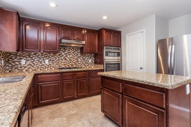 Photo - 4221 Cape Eagle Ave