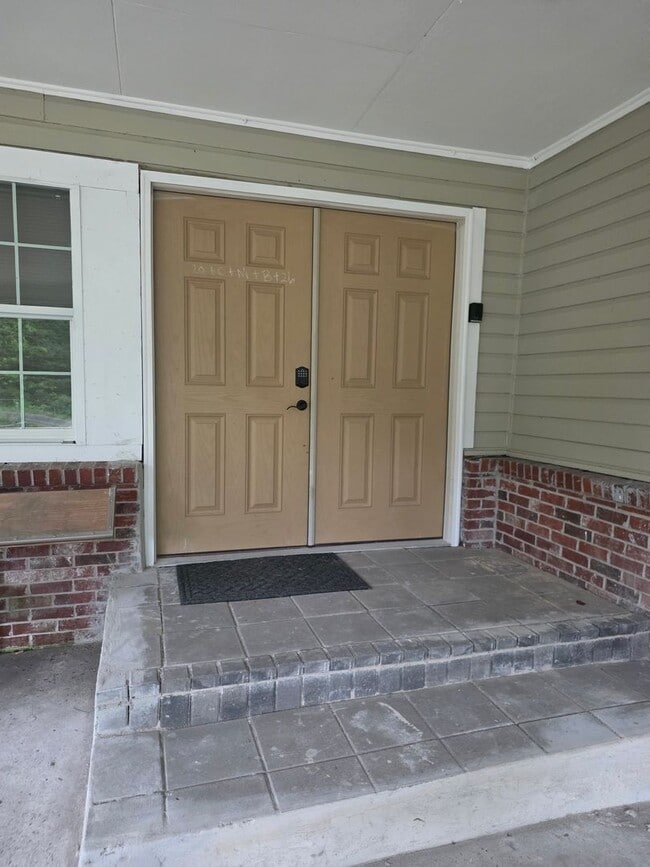 Photo - 4 Bedroom 2 bath