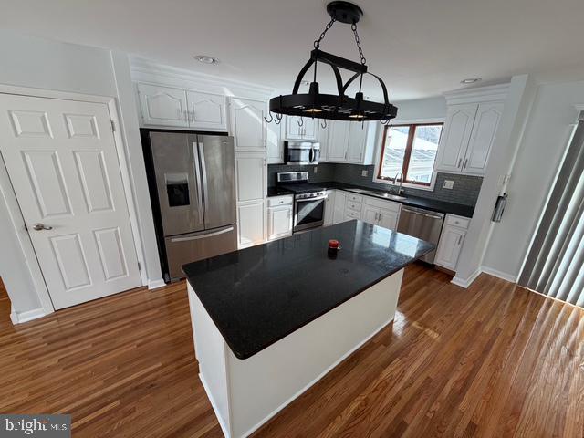 Photo - 211 Rhode Island Ave