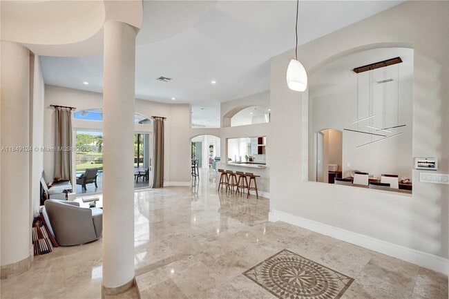 Photo - 394 Mallard Ln