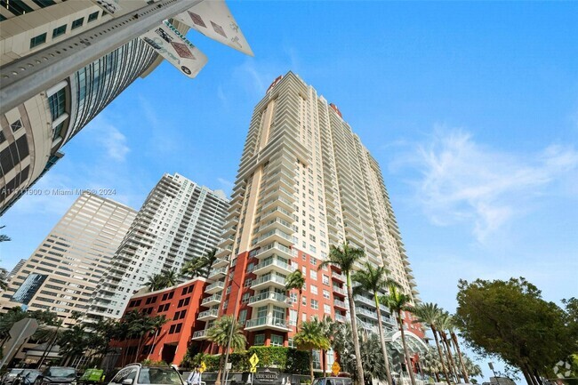 Building Photo - 1155 Brickell Bay Dr Unit 903 Rental