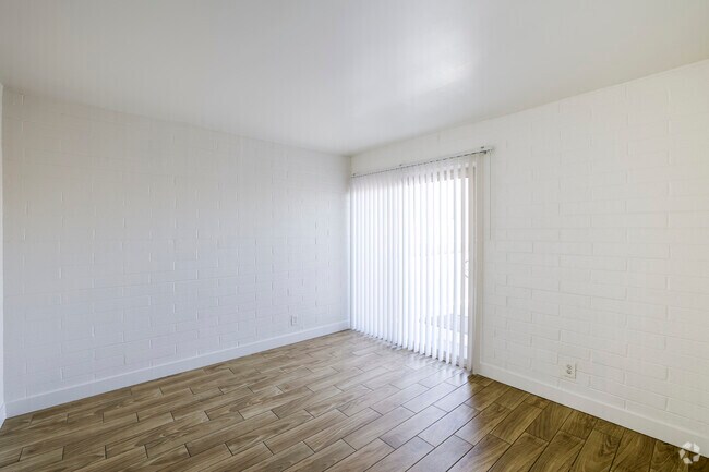 2BR, 1BA - 800SF- Second Bedroom