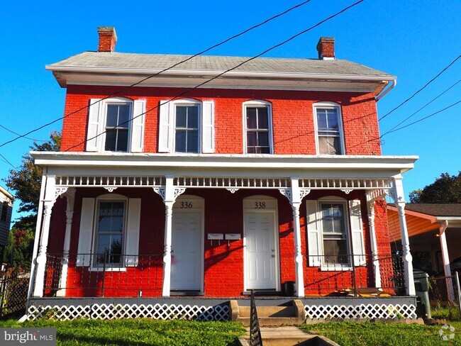 Building Photo - 336 Jefferson St Rental