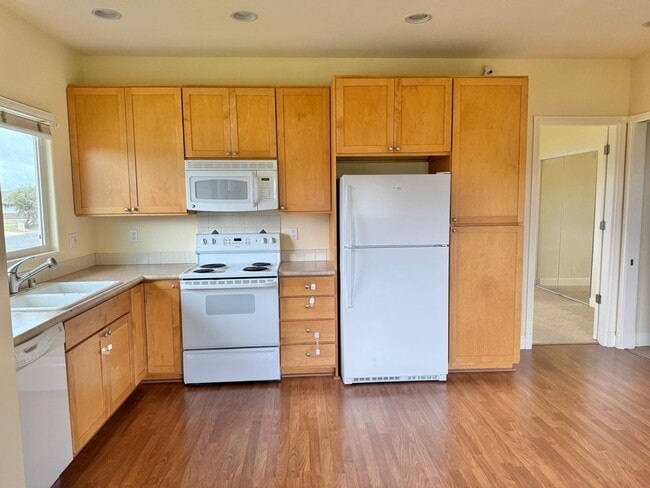 Photo - 1 Bedroom / 1 Bathroom House in Waiolani Mauka!