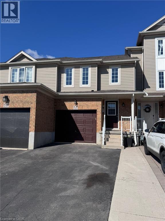 Photo - 135 Donnenwerth Dr