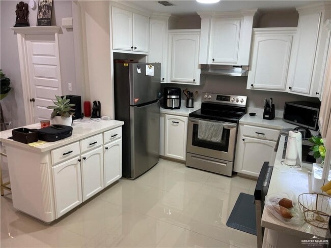 Photo - 6 Blue Quail St