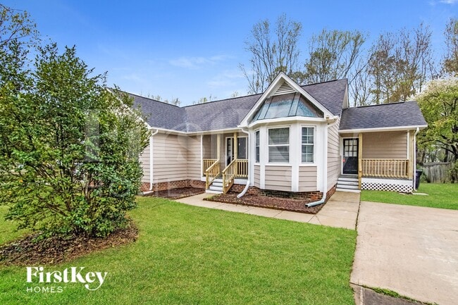 Photo - 1909 Red Oak Ln
