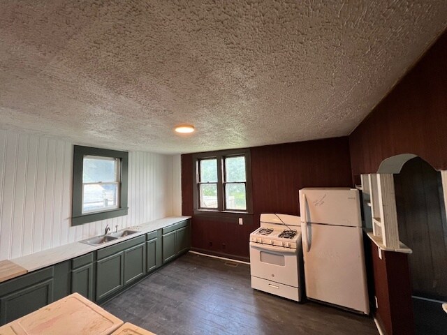 Photo - 3303 Claremont Ave Unit 2