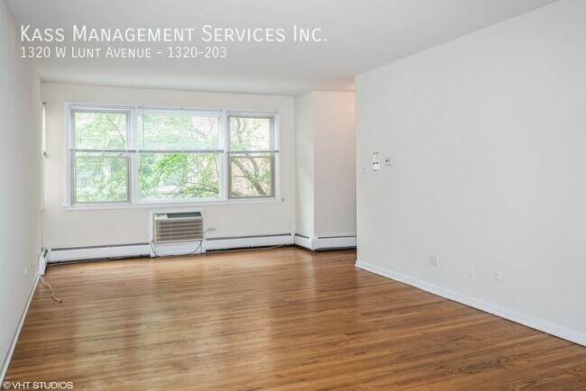 Photo - 1320 W Lunt Ave Unit 1320-203