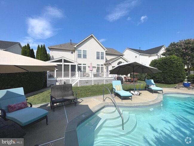 Building Photo - 513 Glenbrook Dr Rental