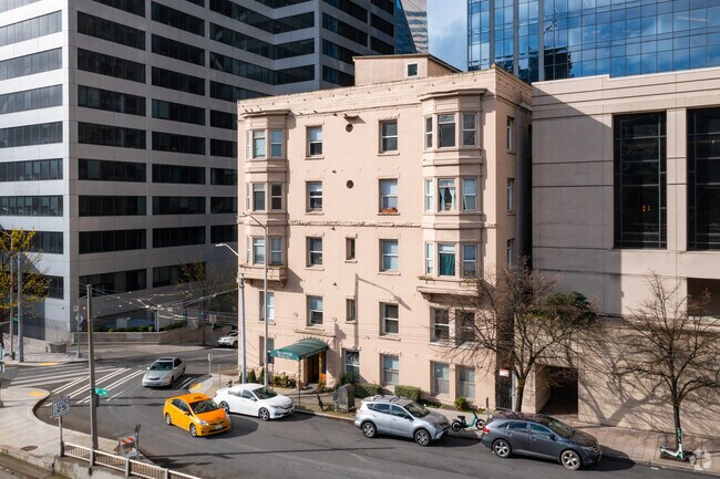 Photo - Fountainside