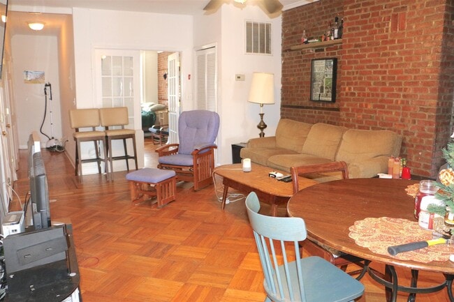 Photo - 405 Washington St Unit 3