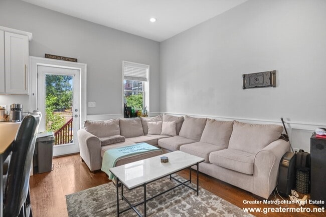 Photo - 130 M St Unit 1