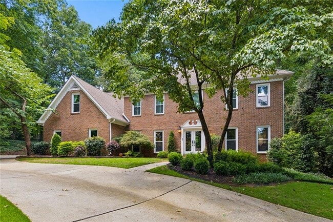 Photo - 210 Willow Lk Cv