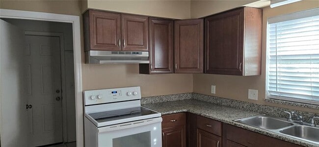 Photo - 2530 Georgia Ave