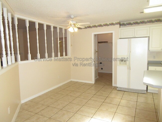 Photo - 3714 Deer Creek Ln