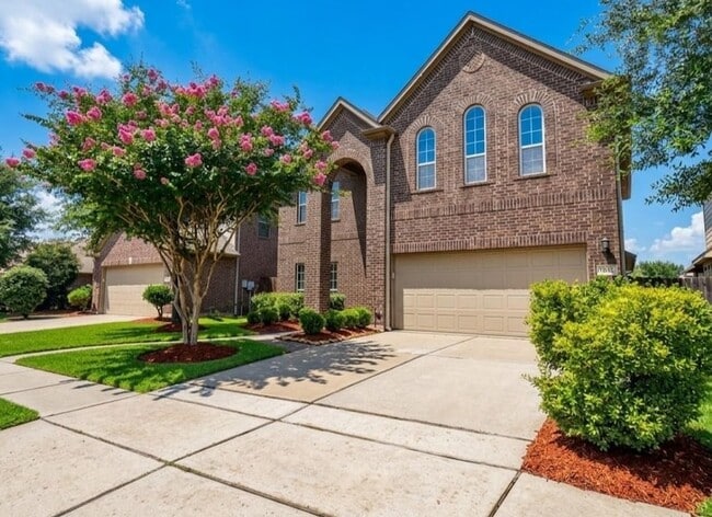 7042 Sliding Rock Cir