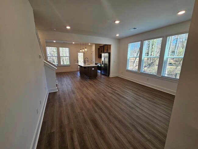 Photo - 31 Moon Haven Way