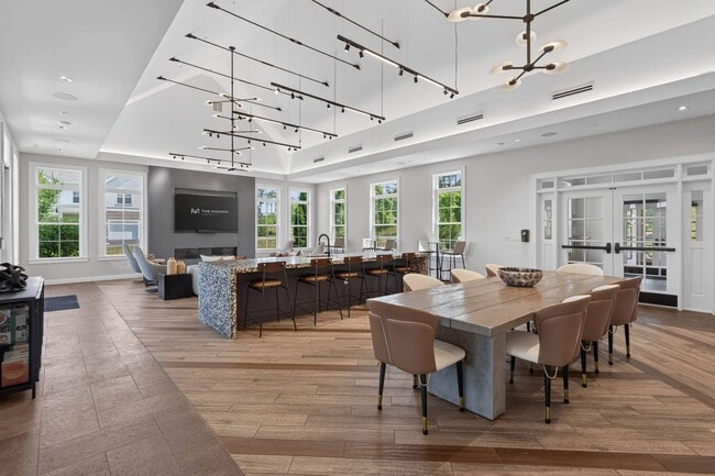 The kitchen and the dining table can be reserved together for a private event.