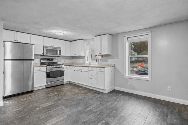 Photo - 56 Central St Unit B