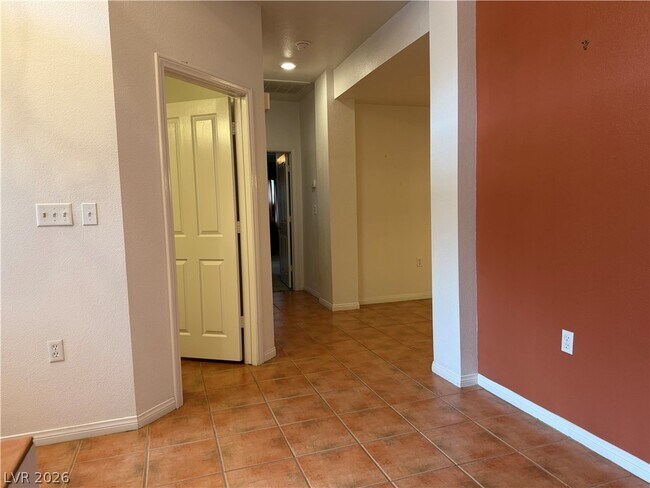 Photo - 5320 Fieldstone