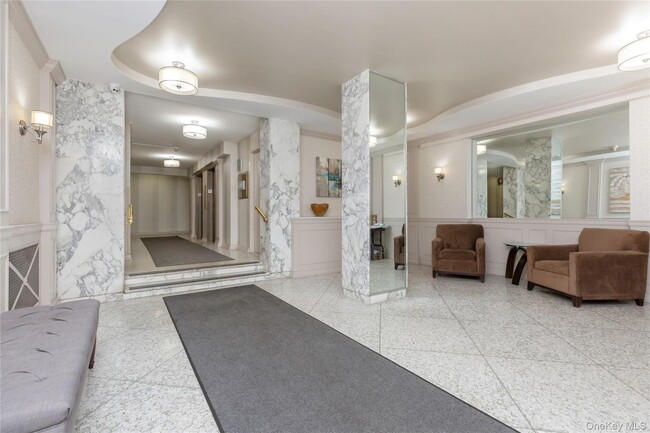 Photo - 30 Lake St Unit 2-I