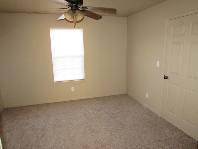 Photo - 16572 Hunters Ridge Ln Unit C