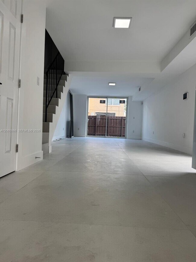 Photo - 1115 W 38th Terrace