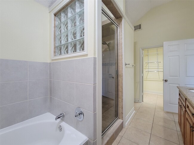 Photo - 6215 Francis Marion Dr