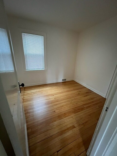 Photo - 1411 Fincke Ave
