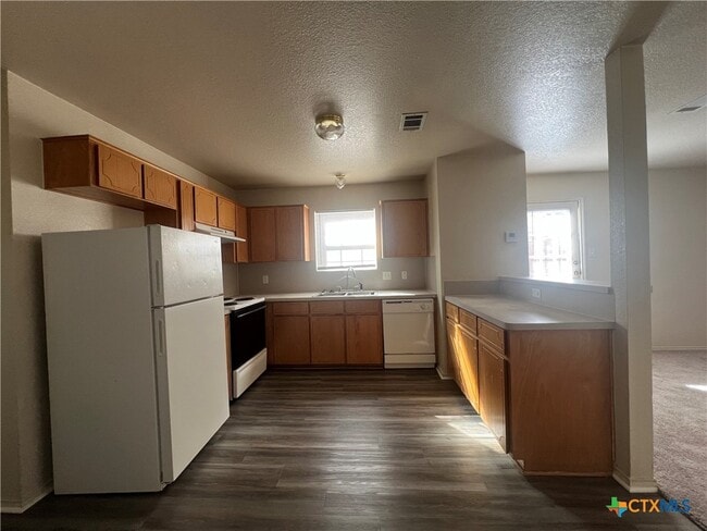 Photo - 4200 Alan Kent Dr