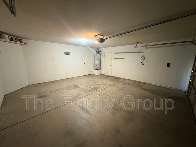 Photo - 2424 E Beech Ave