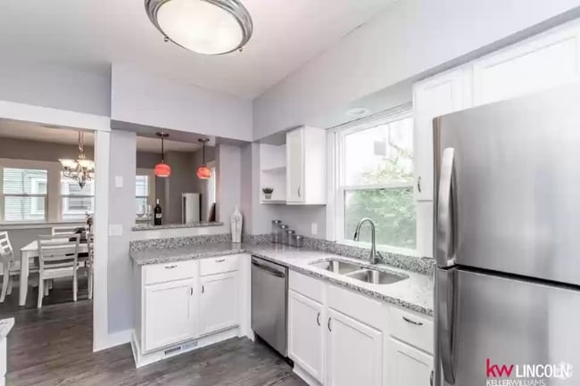 Building Photo - 1341 F St Rental