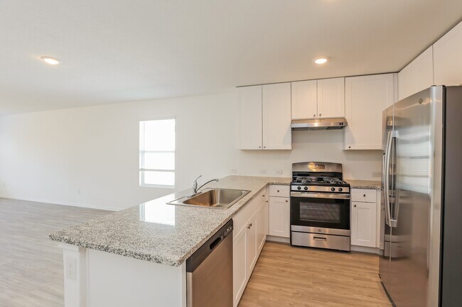 Photo - 2722 Robles St