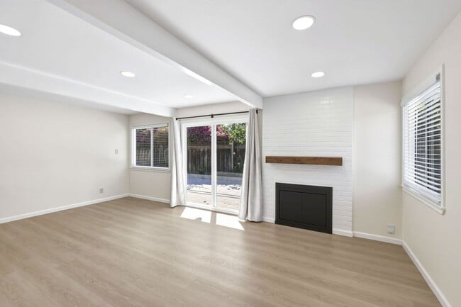 Photo - Conveniently Located 3 Bed, 2 Bath Home w/ Huge Patios