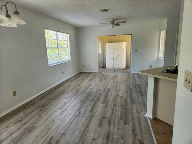 Photo - 9522 Ace Rd