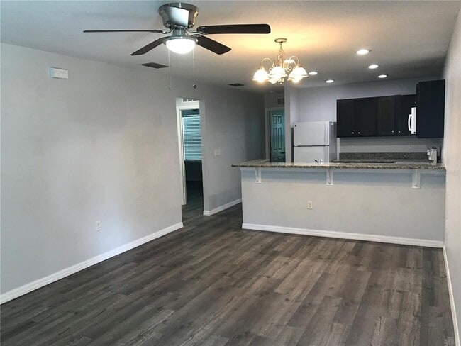 284 Gardner Ln Unidad D