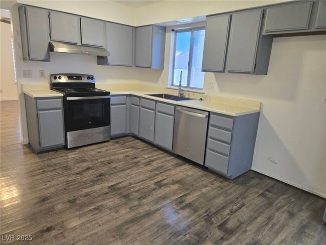 Photo - 8817 Pavia Dr