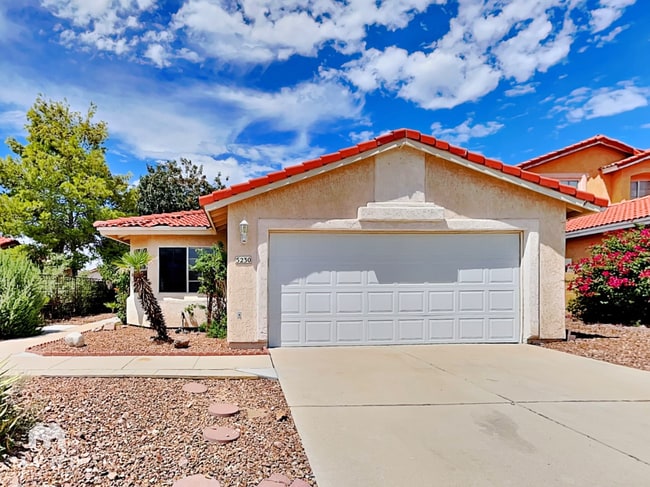 Building Photo - 5230 W Wood Owl Dr Rental