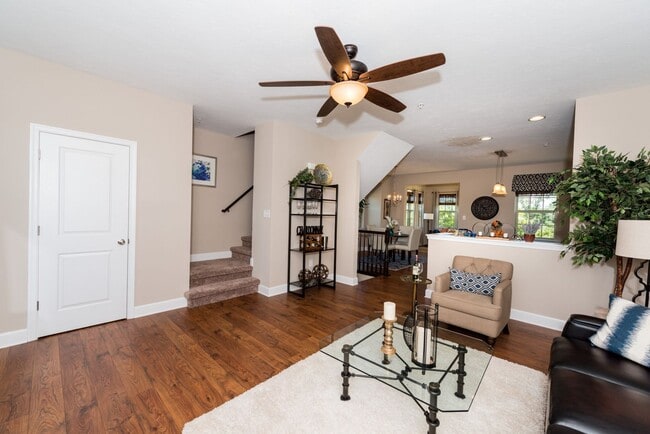 Photo - Luxury Townhome with a Garage!