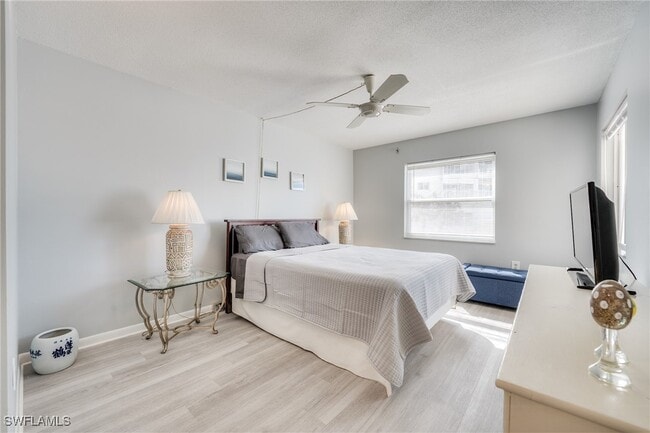 Building Photo - 7400 Estero Blvd Unit 214