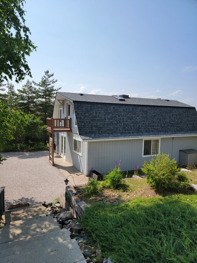 Photo - 37020 Schafer Rd