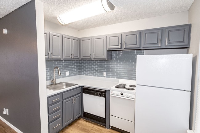 Photo - Sangria Park