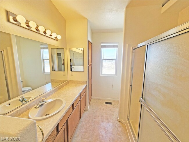 Photo - 1080 Karen Ct