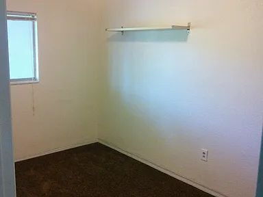 1/2  Duplex - Large two bedroom with W/D hook up, Seminole FL