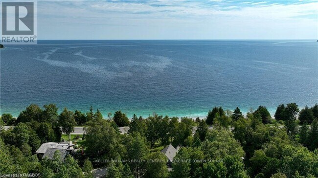 Photo - 303 Isthmus Bay Rd