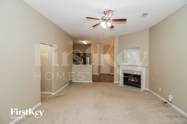 Photo - 6853 Shorey Ln