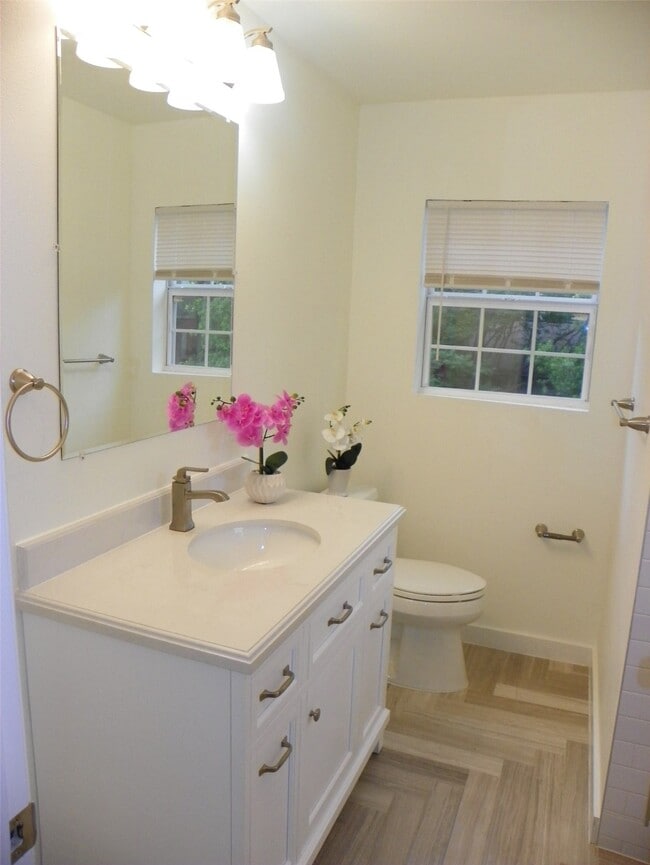 Photo - 4334 Jefferson St Unit 1/2