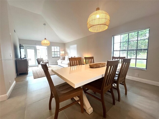 Photo - 13473 Fountain View Blvd